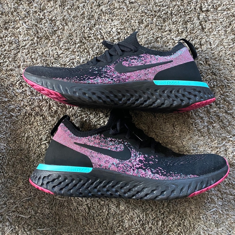 Nike flyknit react